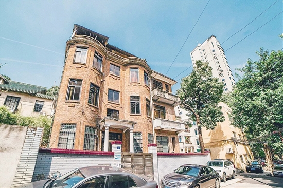 广州龙骧大街历史文化街区.jpg
