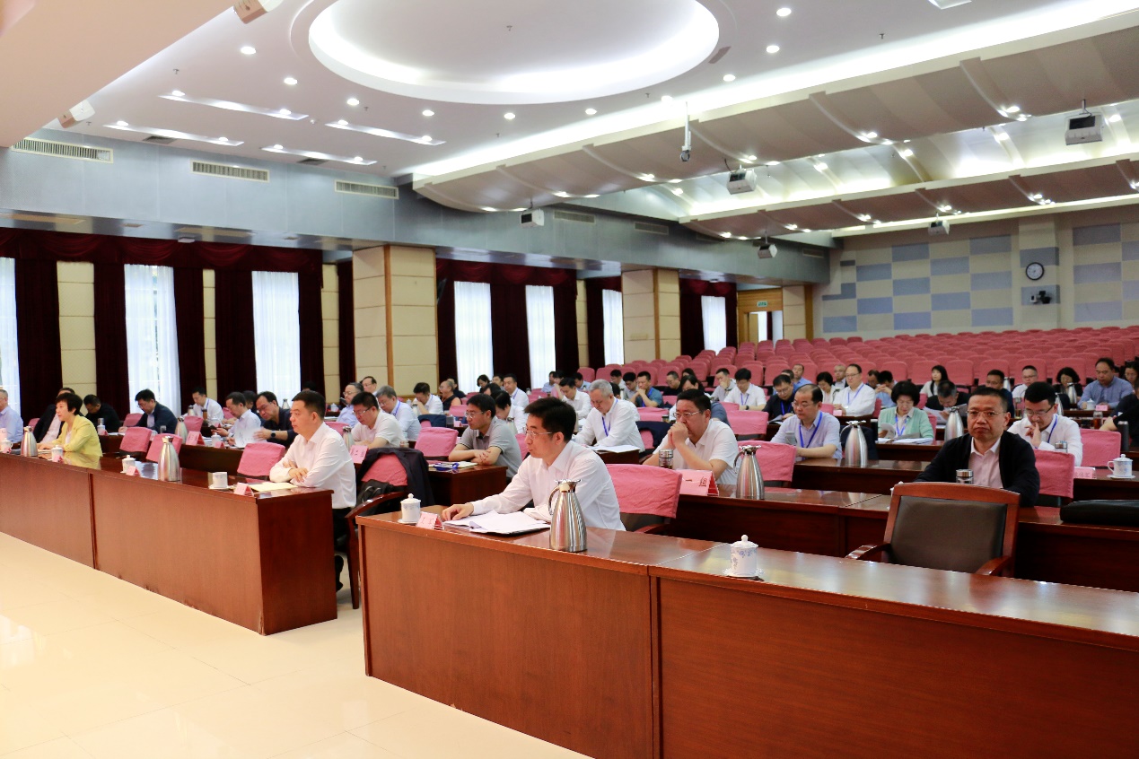 全国“实施‘三大工程’，构建房地产发展新模式”市长专题研究班2.jpg